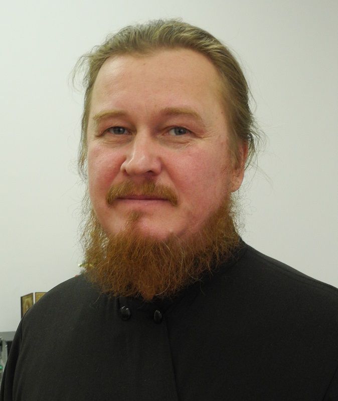 отец Сергий Поглазов (для сайта).jpg